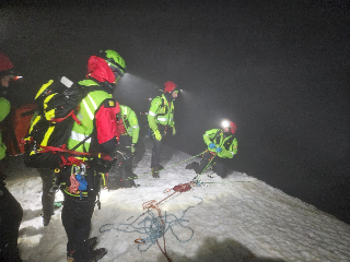 Parapendio precipita sui Sibillini: salvato dopo otto ore