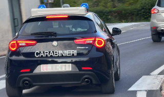 Una rapina lampo scuote San Benedetto: valigetta di preziosi strappata a rappresentante
