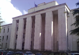 Sbloccata la situazione del tribunale: il palazzo di giustizia torna allo Stato