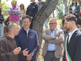 Taglio del nastro per il campo polivalente di Castel San Pietro